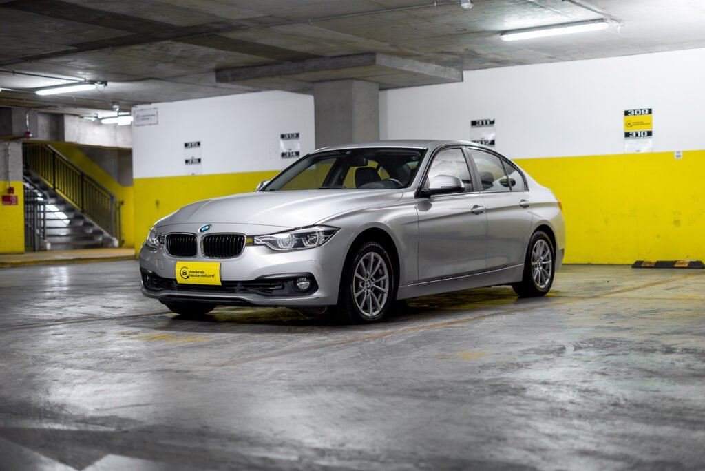 BMW 318i 1.5 2016