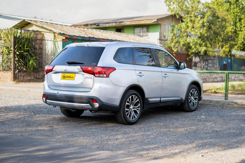 Mitsubishi Outlander 2.4 2016