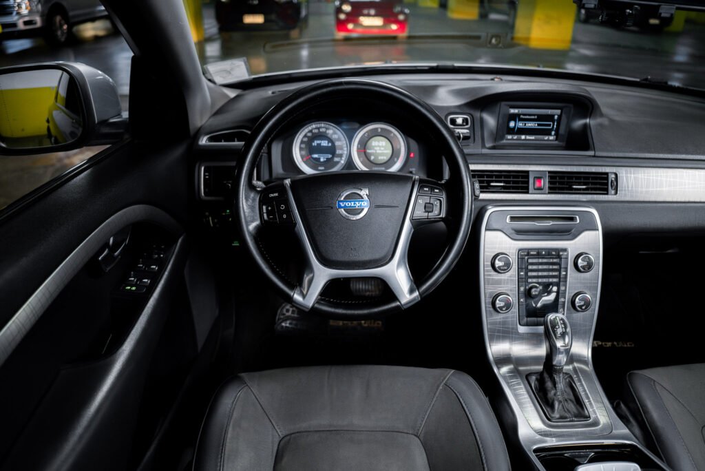 Volvo XC70 2.4 2013