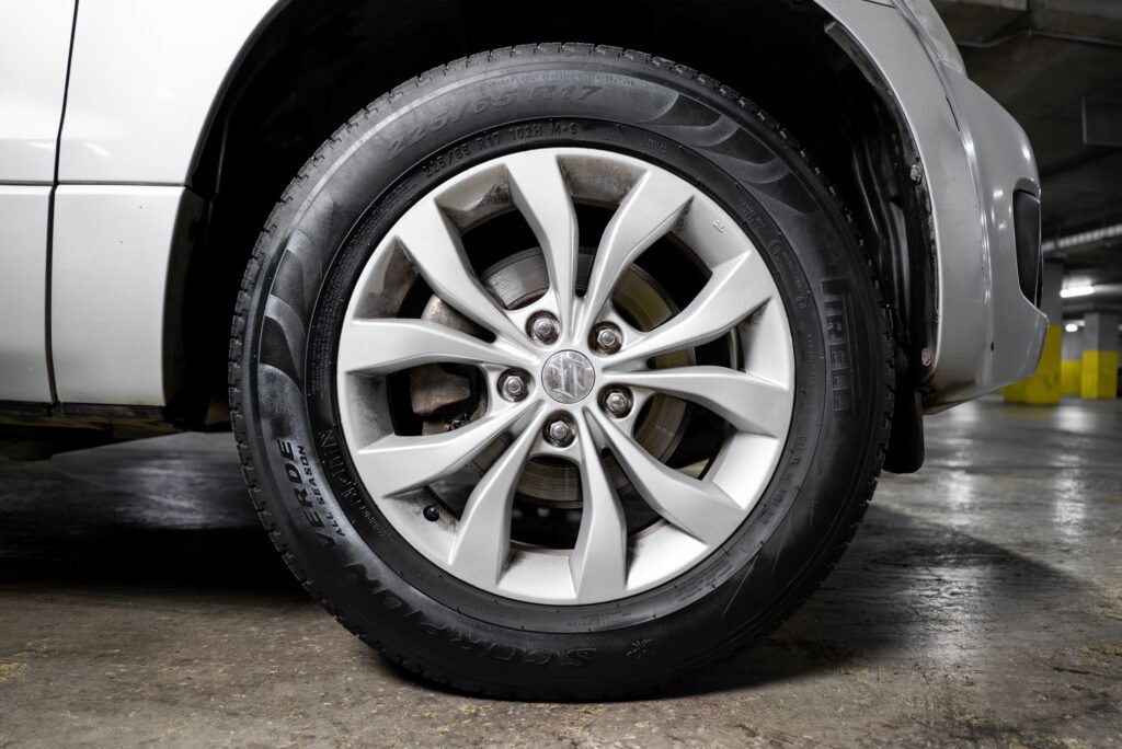 Suzuki Grand Nomade 2.4 2014