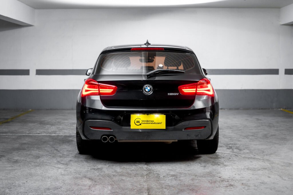 BMW 120I 2.0 2020