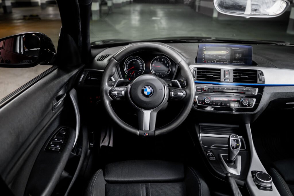 BMW 120I 2.0 2020