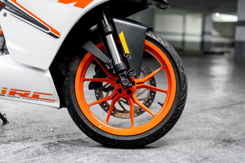 KTM RC200 2017