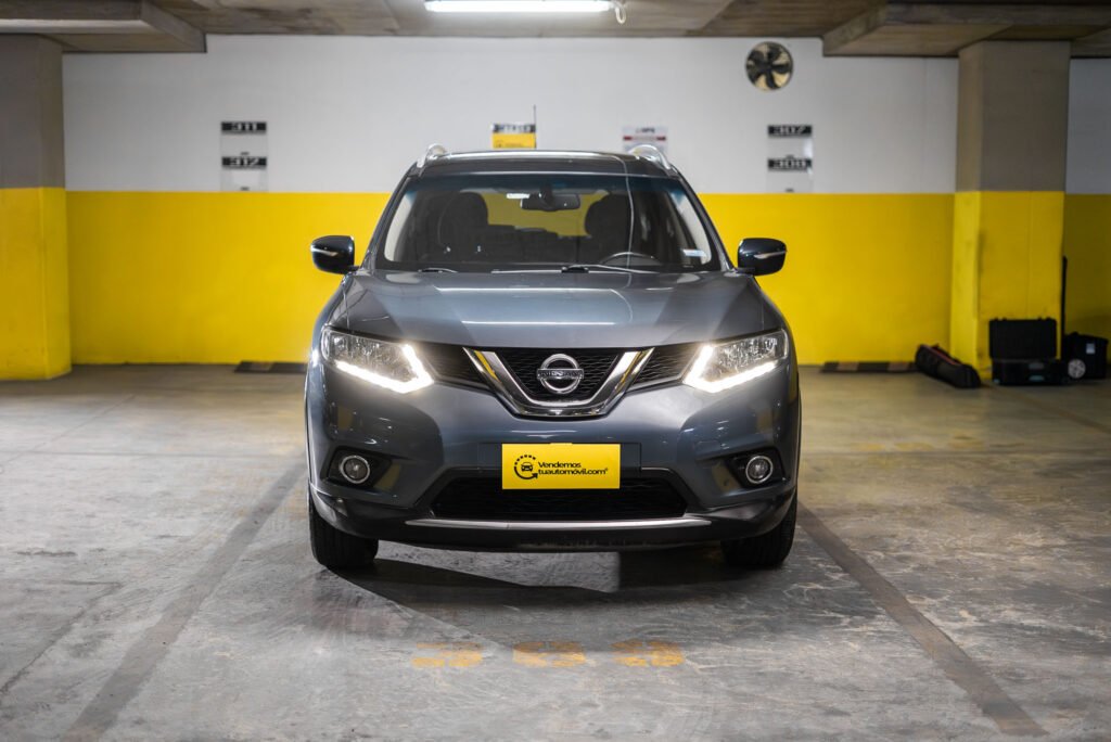 Nissan X-trail 2.5 2015