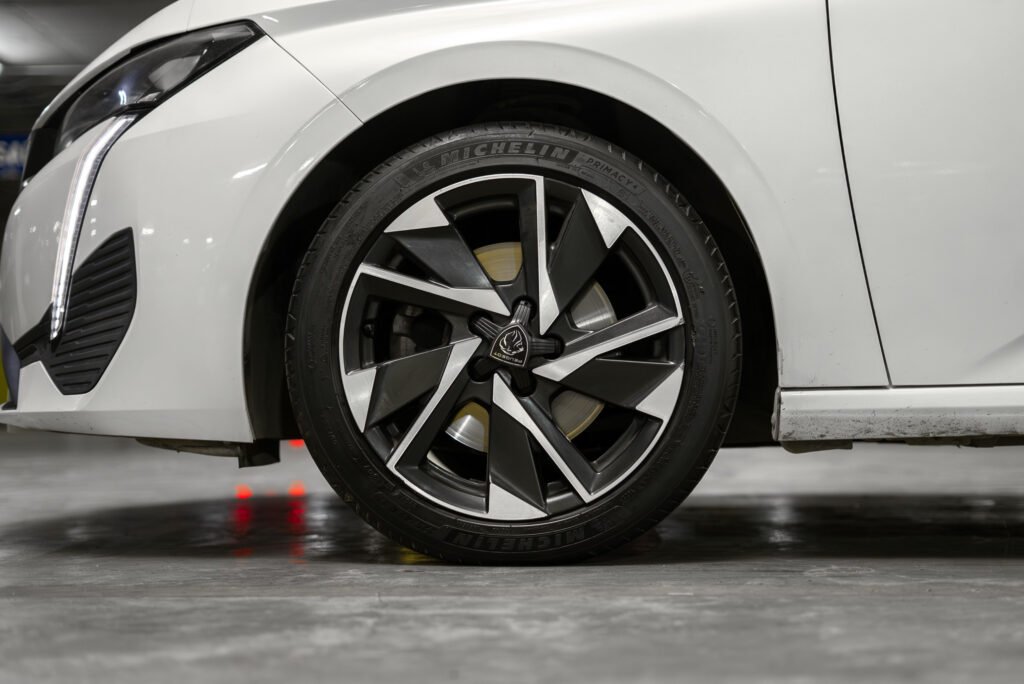 Peugeot 308 1.5 2023