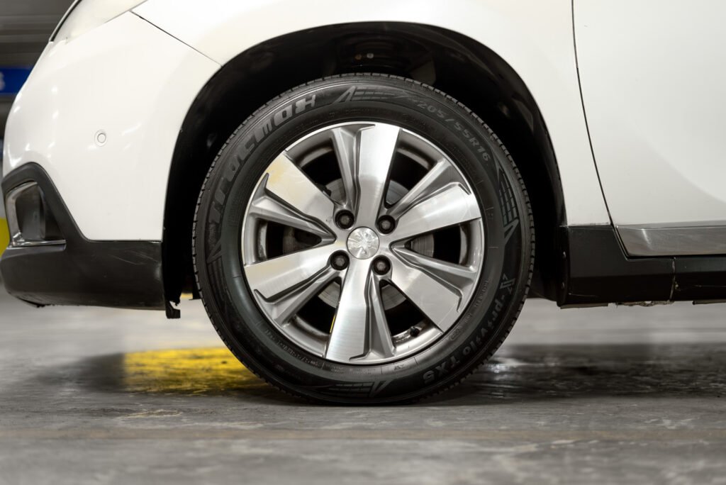 Peugeot 2008 1.6 2014