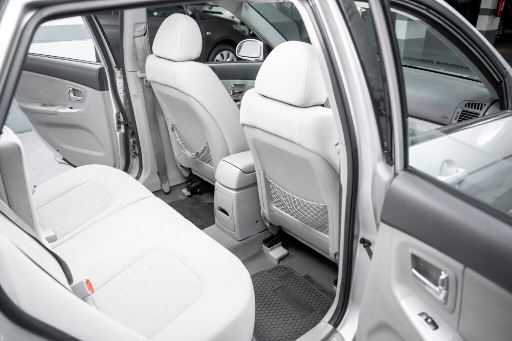 Kia Cerato5 1.6 2010