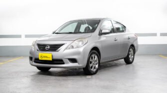Nissan Versa 1.6 2013