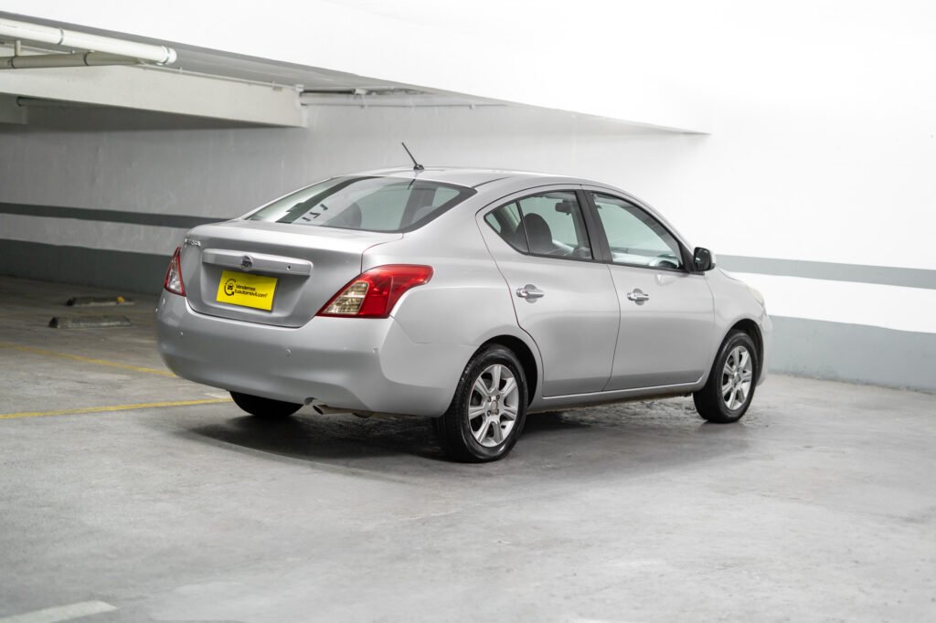 Nissan Versa 1.6 2013