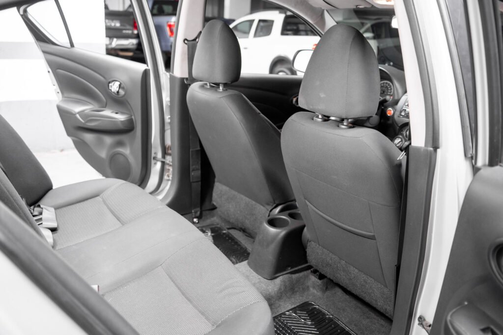 Nissan Versa 1.6 2013