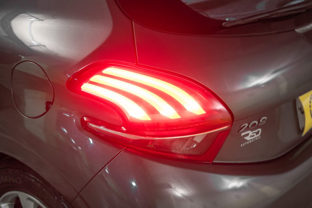 Peugeot 208 1.6 2017