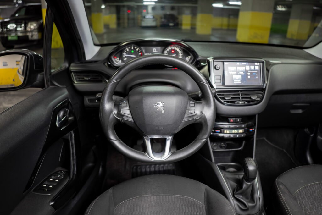 Peugeot 208 1.6 2017