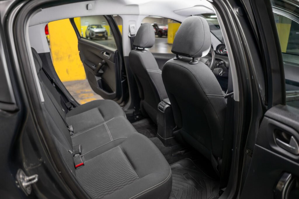 Peugeot 208 1.6 2017