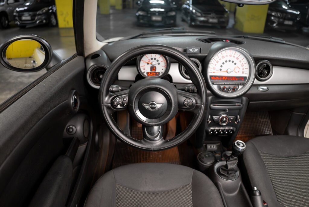 Mini Cooper 1.6 2013