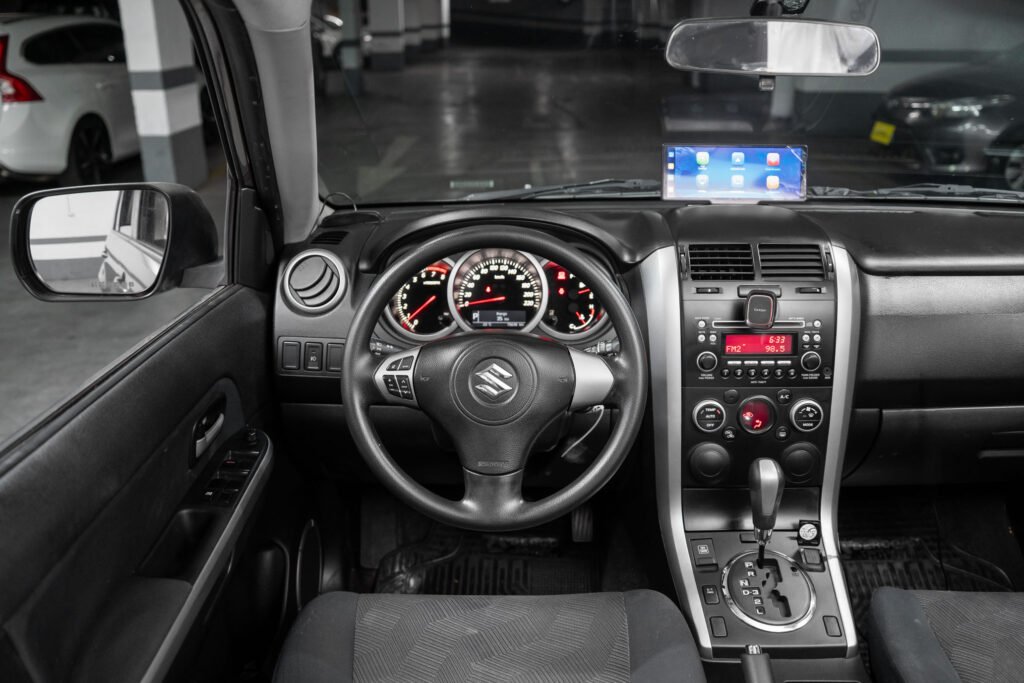 Suzuki Grand Nomade 2.4 2016