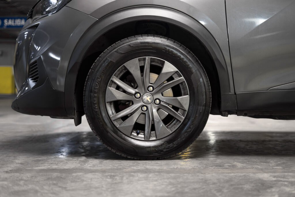 Peugeot 2008 1.2 2023