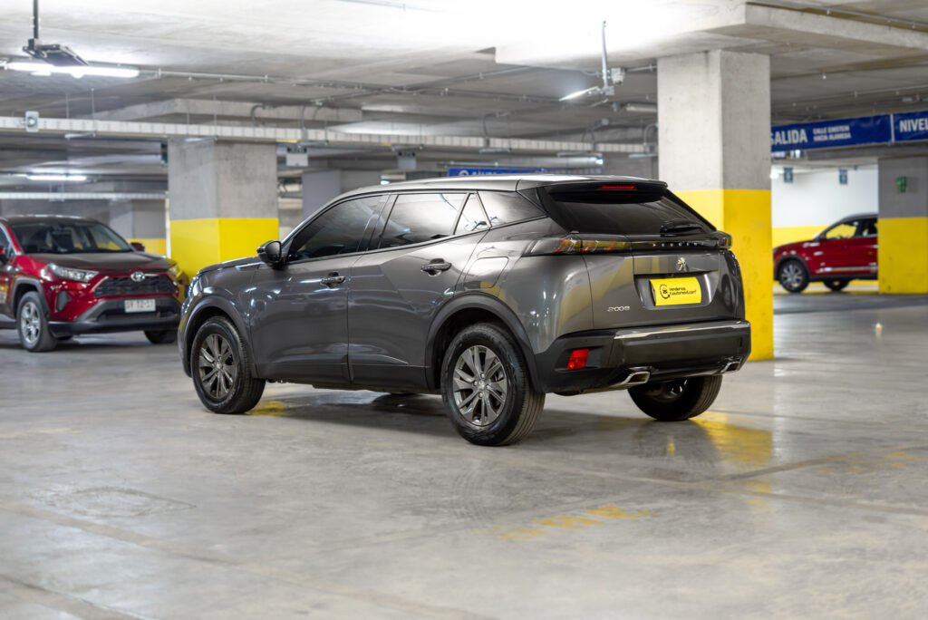 Peugeot 2008 1.2 2023
