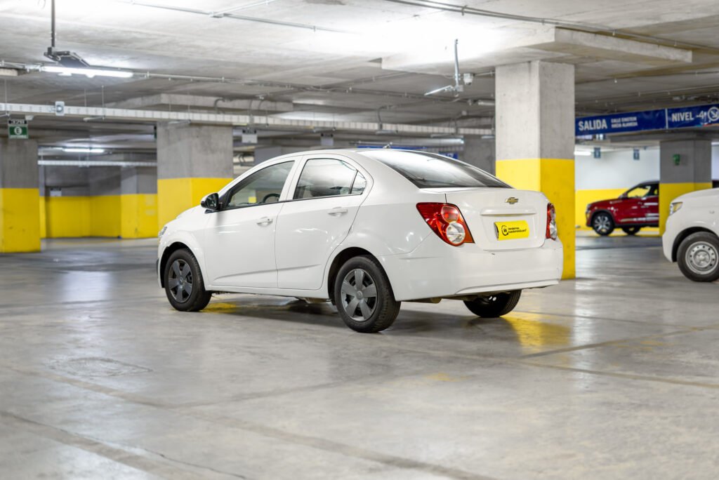Chevrolet Sonic 1.6 2012