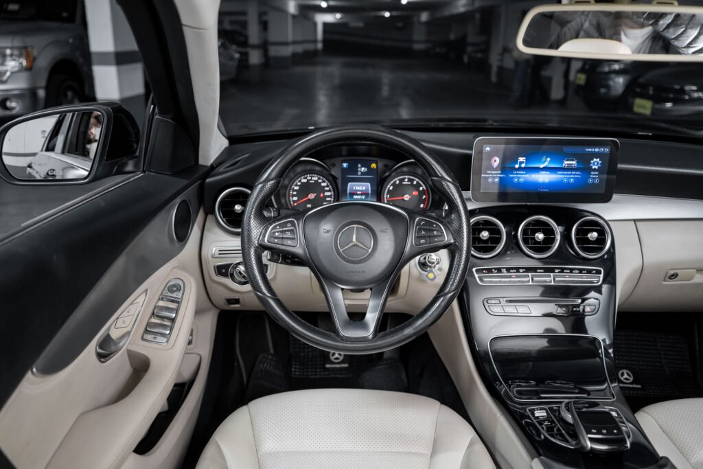 Mercedes Benz C180 1.6 2016