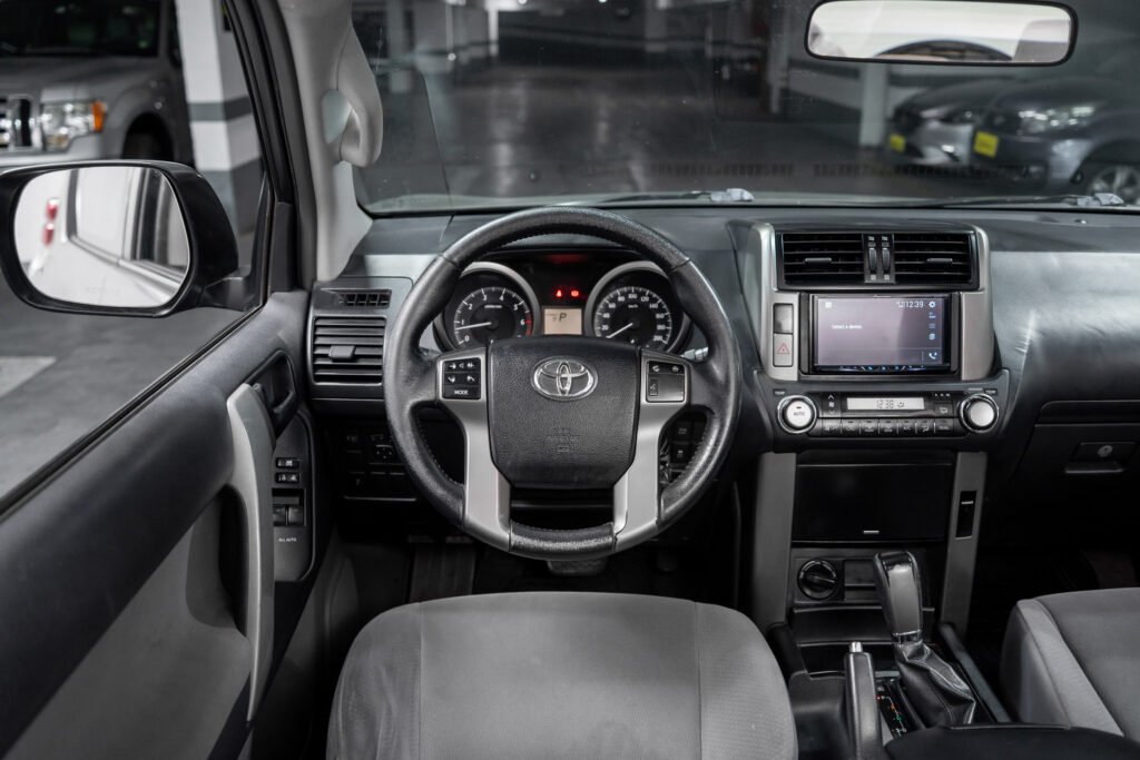 Toyota Land Cruiser Prado 2.7 2012