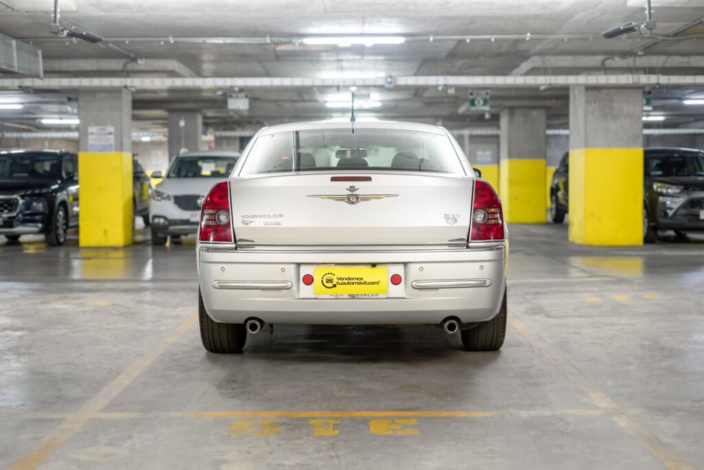 Chrysler 300C 2.7 2009
