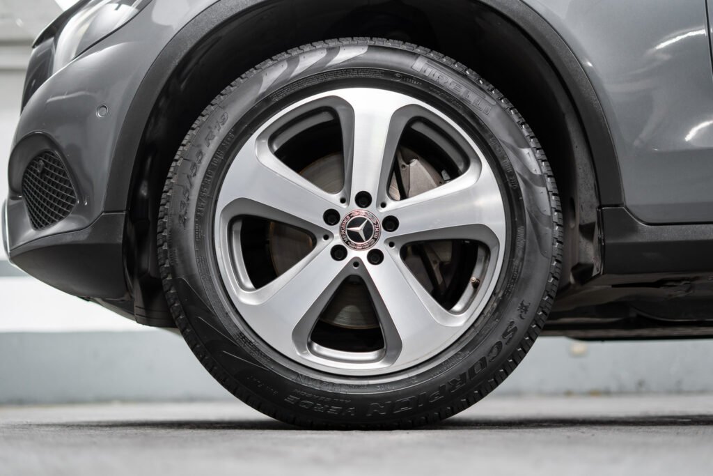 Mercedes Benz GLC 300 2.0 2019