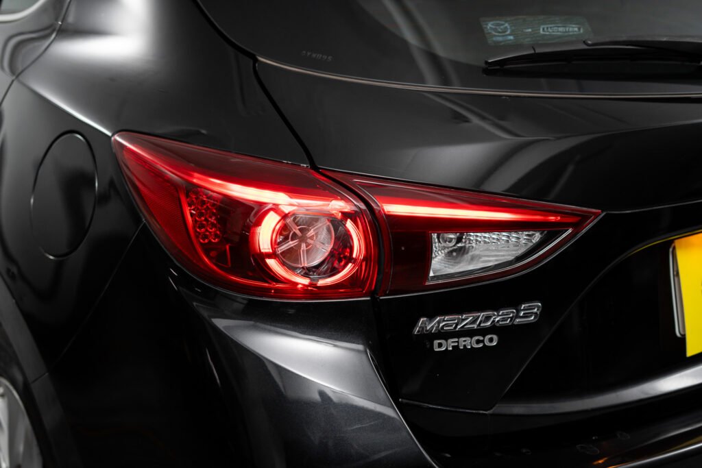 Mazda 3 2.0 2015