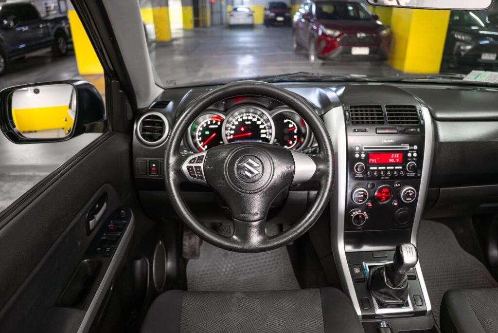 Suzuki Grand Nomade 2.4 2016